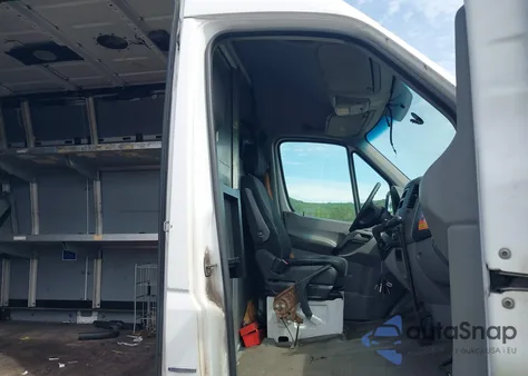 2012 Mercedes-Benz Sprinter 2500 High Roof z USA, uszkodzony, nr VIN WD3PE8CB5C5685285